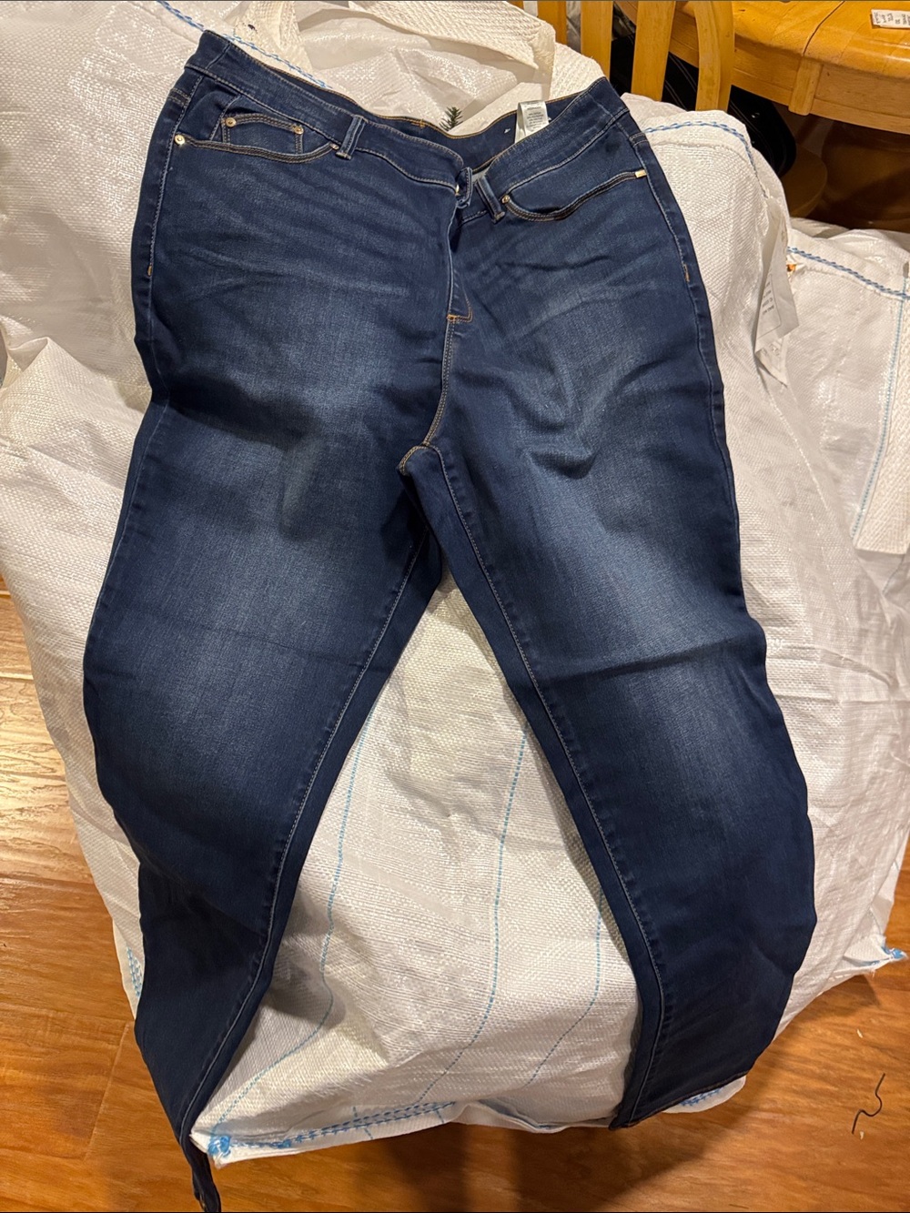 Chico's Slim Straight Men's Jeans in Dark Blue Denim